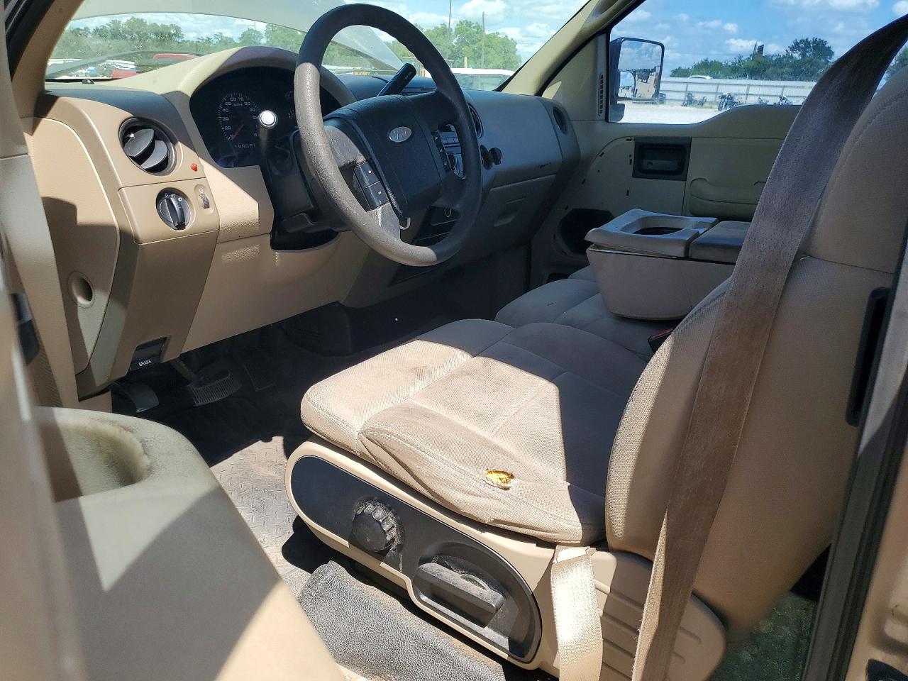 2004 Ford F150 Gold vin: 1FTRX12WX4NB11285