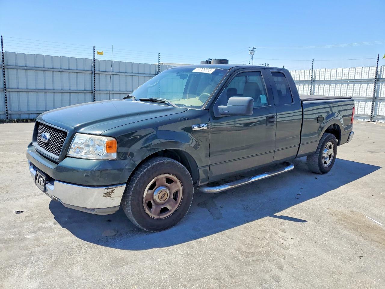 1FTRX12WX5KC36922