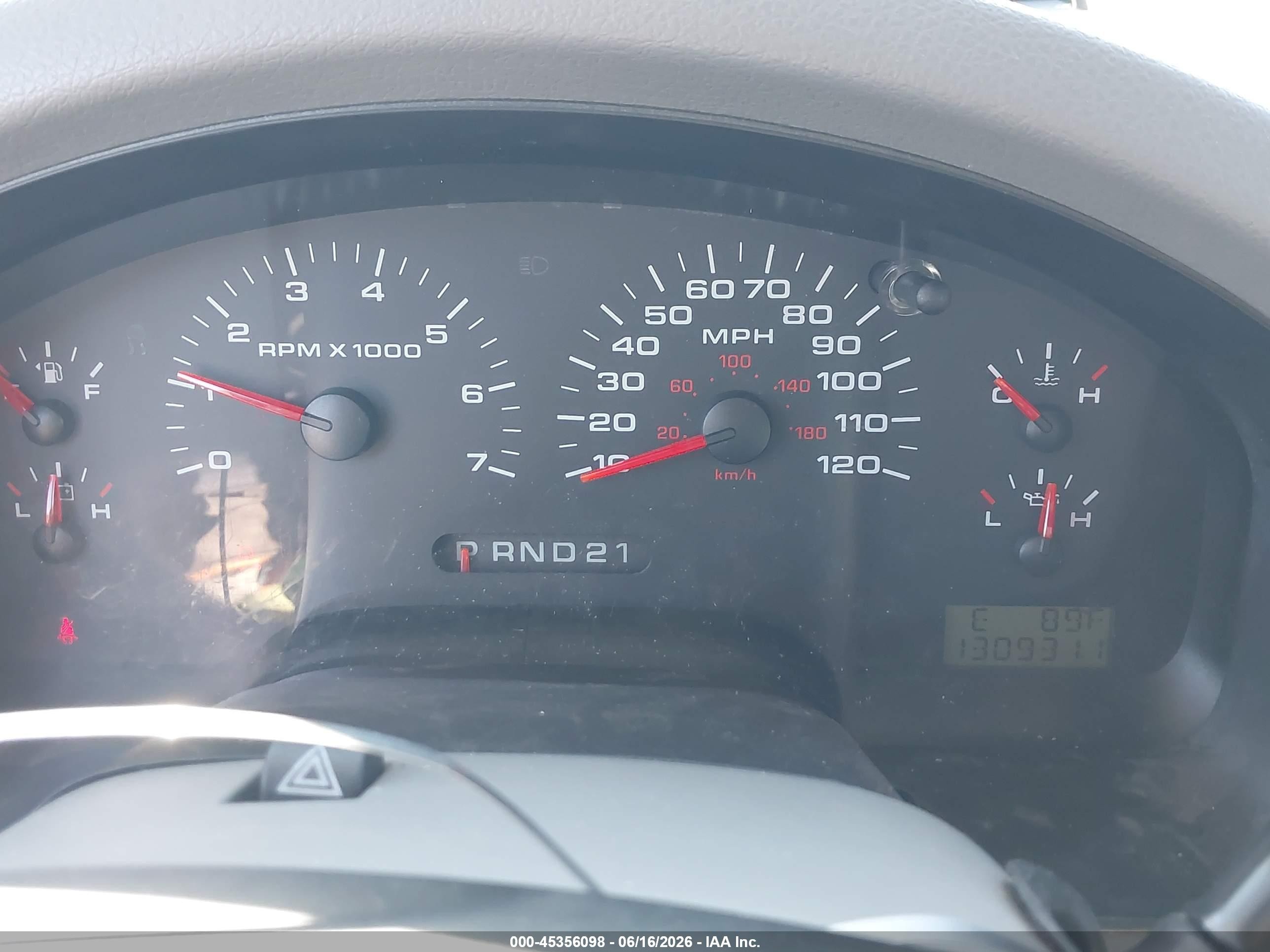 2005 Ford F-150 Stx/xl/xlt Red vin: 1FTRX12WX5NB17153