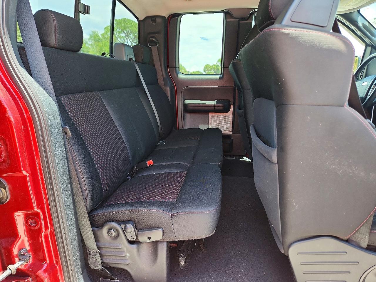 2007 Ford F150 Red vin: 1FTRX12WX7KD37655