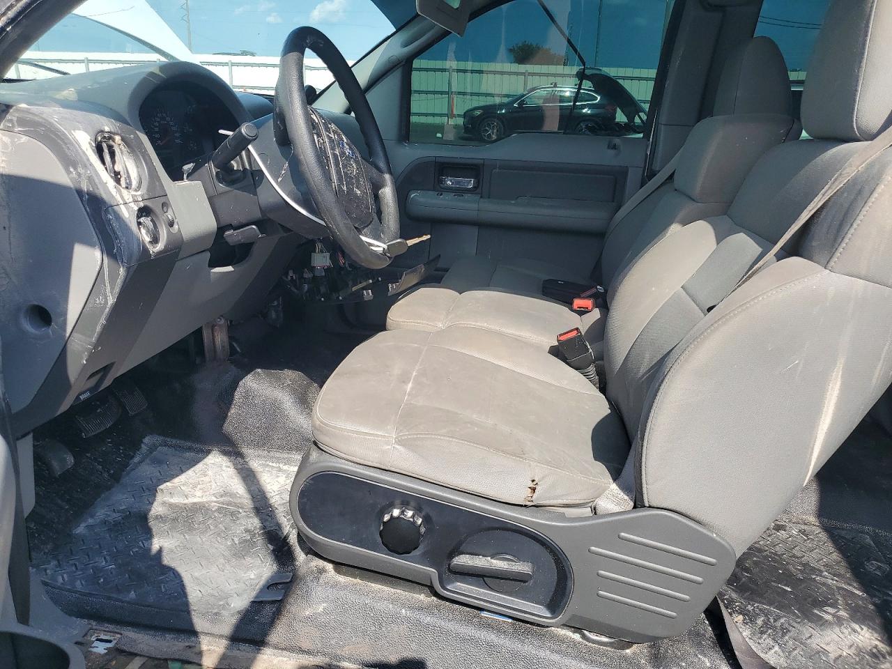 2007 Ford F150 White vin: 1FTRX12WX7NA86361