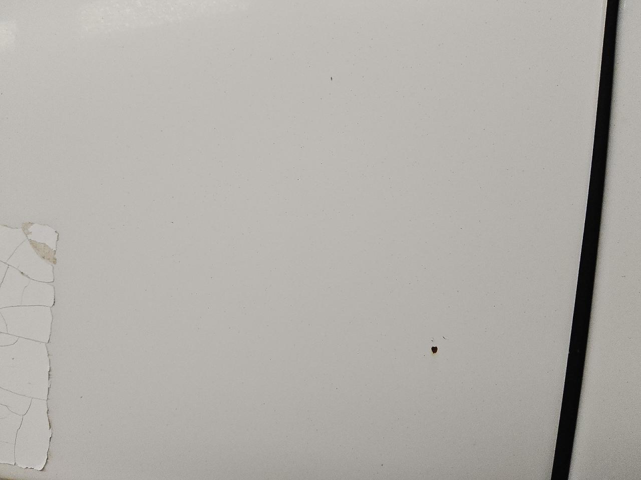 2008 Ford F150 White vin: 1FTRX12WX8FA18749 Damage: Left Front Fender, Chipped, 2