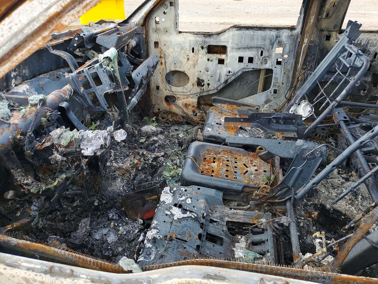 2008 Ford F150 Burn vin: 1FTRX12WX8KD27693