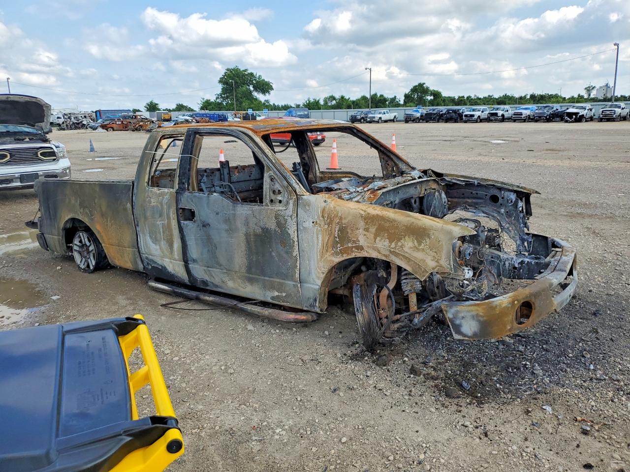 2008 Ford F150 Burn vin: 1FTRX12WX8KD27693