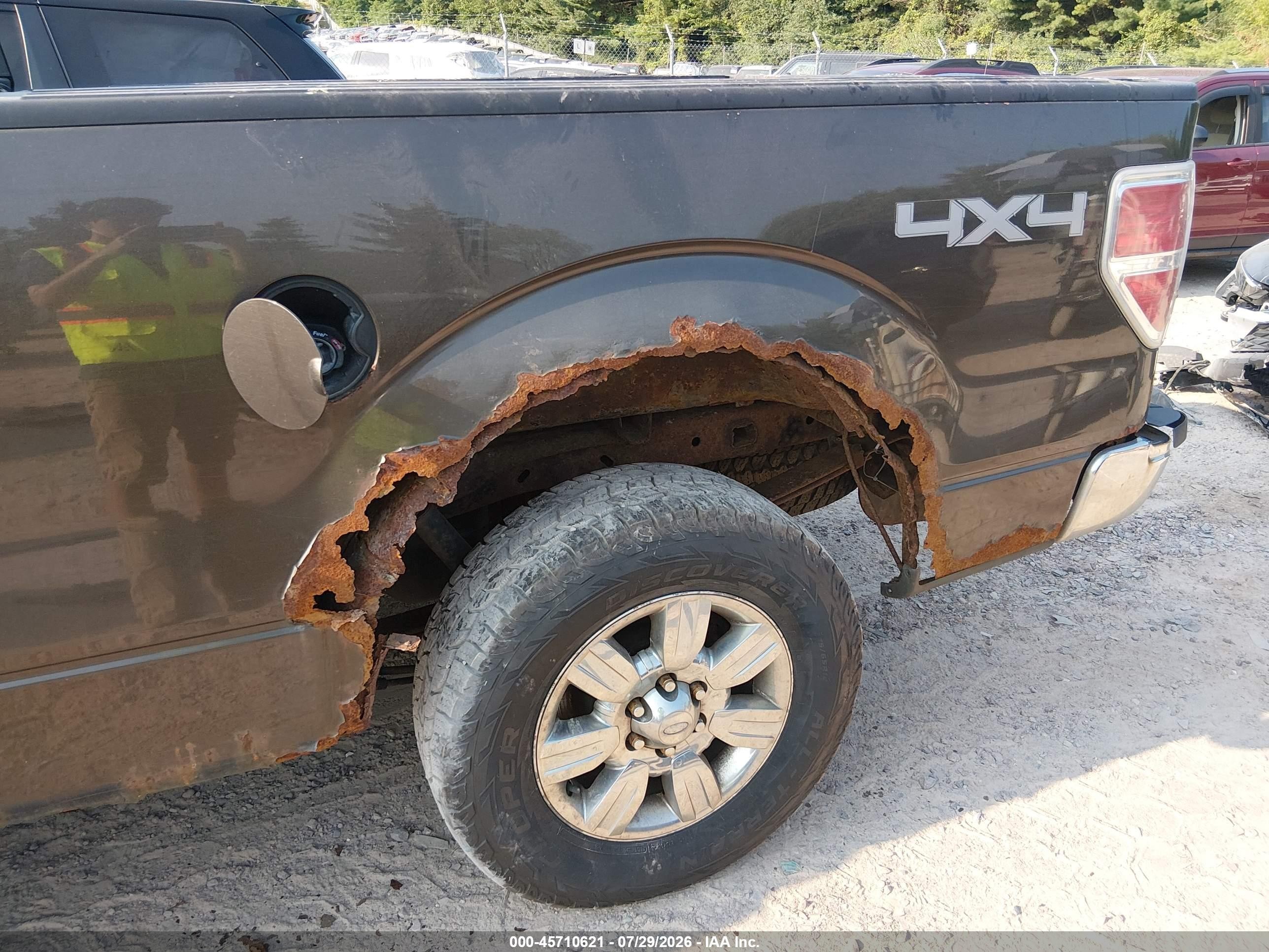 2009 Ford F-150 Xlt Серый vin: 1FTRX14839KC40007