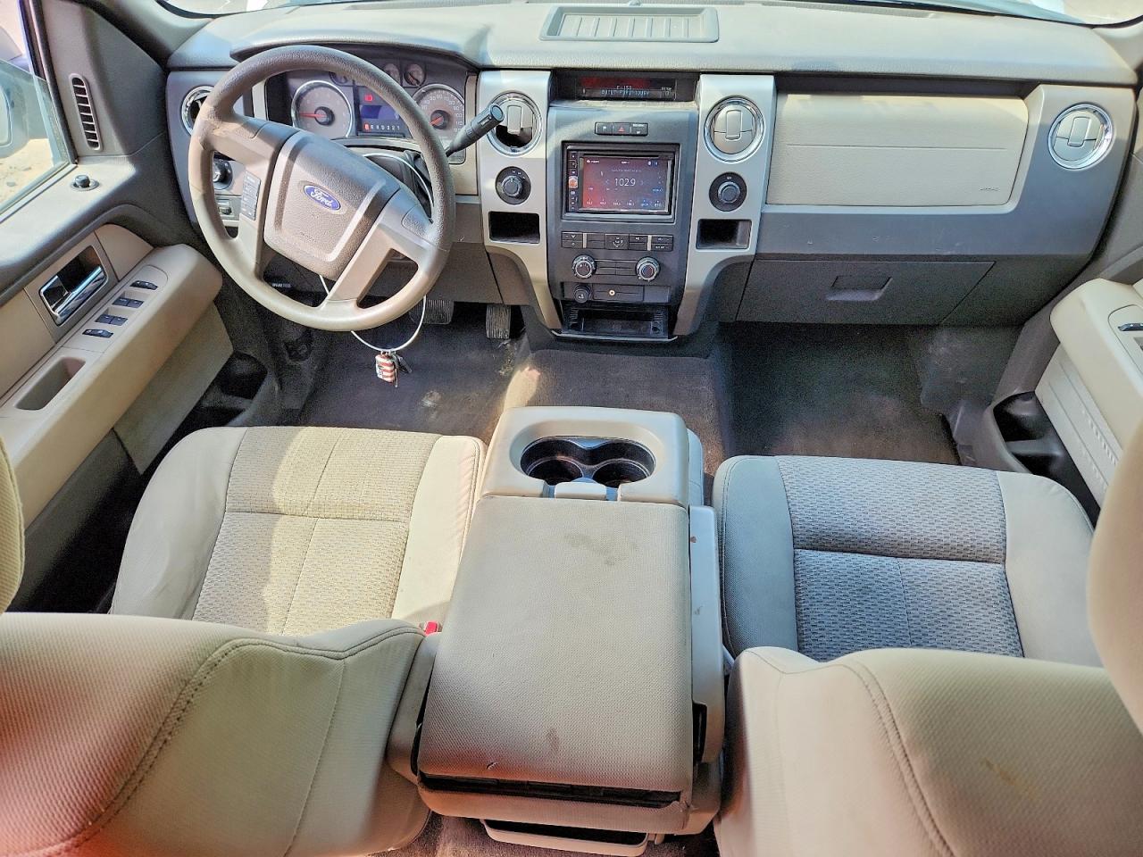 2009 Ford F150 Super Cab White vin: 1FTRX14879FA51367