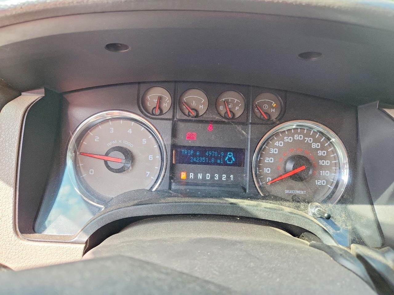 2009 Ford F150 Super Cab White vin: 1FTRX14879FA51367