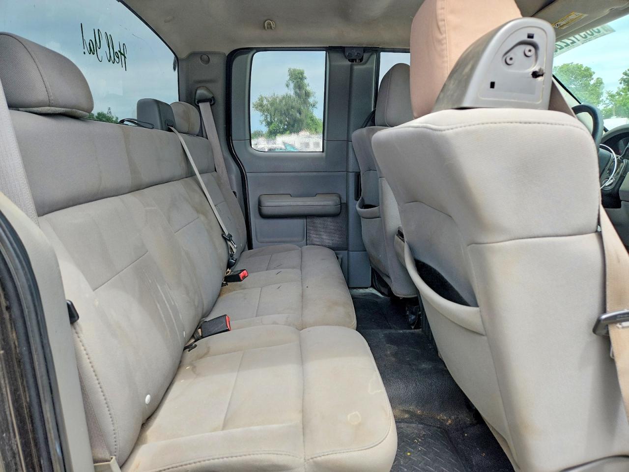 2005 Ford F150 Gray vin: 1FTRX14W15NA71046
