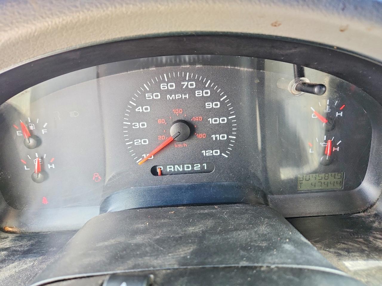 2005 Ford F150 Gray vin: 1FTRX14W15NA71046