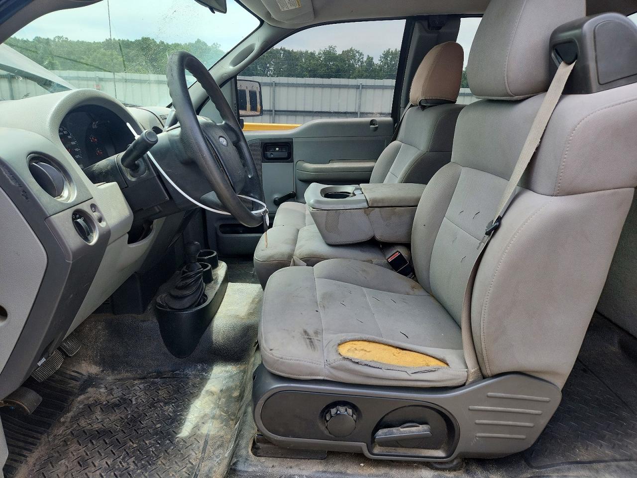 2005 Ford F150 Gray vin: 1FTRX14W15NA71046