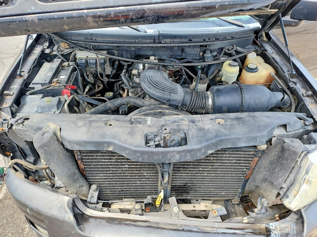 2005 Ford F150 Gray vin: 1FTRX14W15NA71046