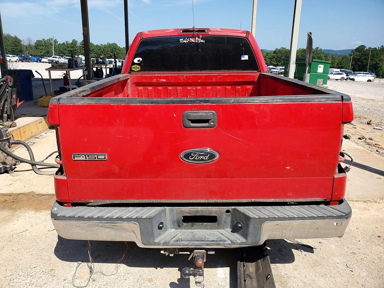 2004 Ford F150 Red vin: 1FTRX14W24NB35173