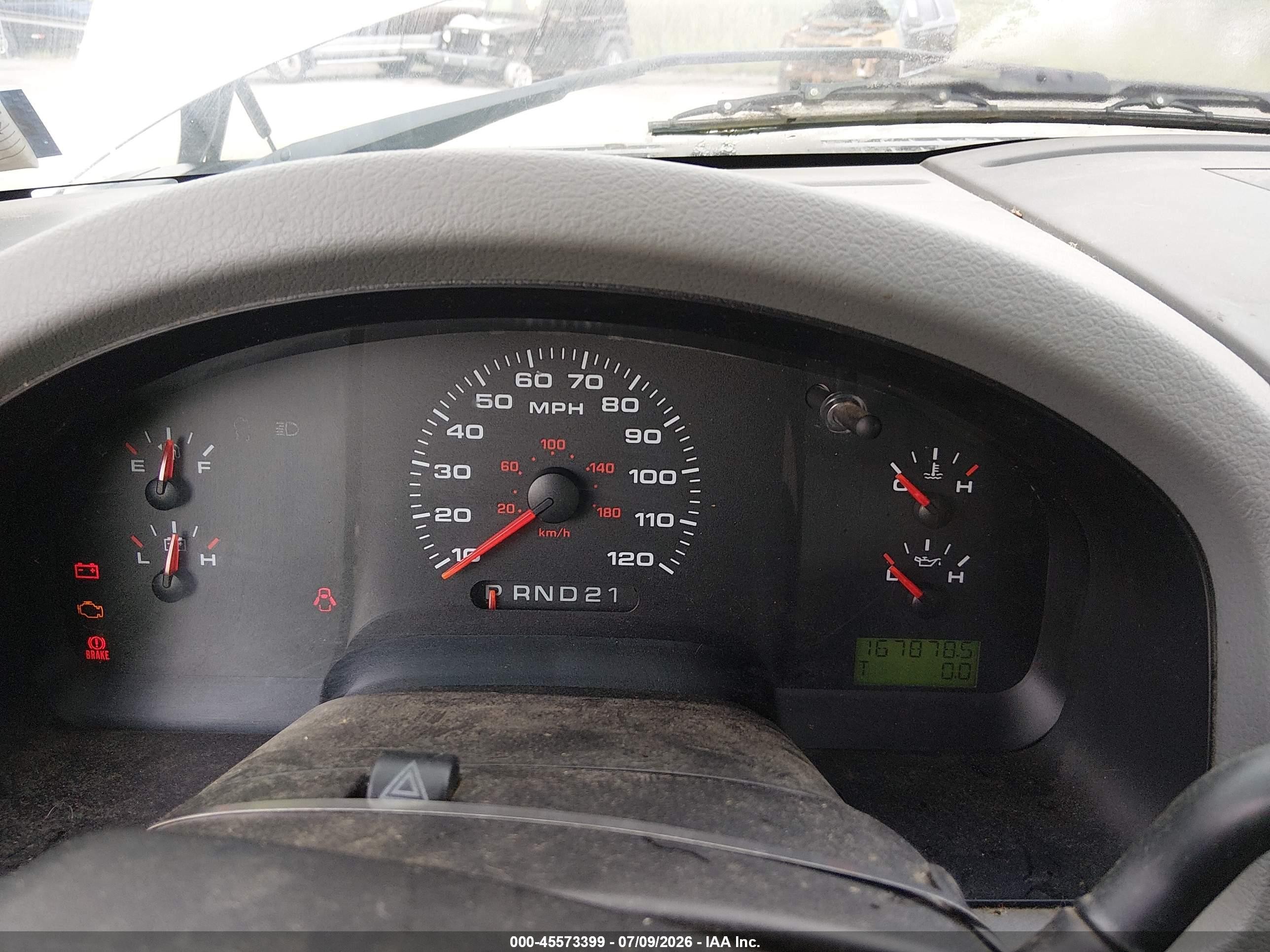 2004 Ford F-150 Stx/xl/xlt Серебряный vin: 1FTRX14W24NB41474