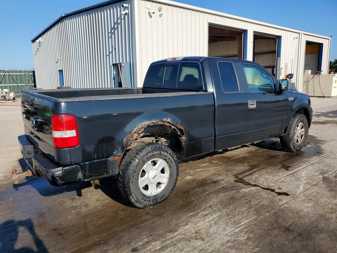 2005 Ford F150 Black vin: 1FTRX14W25FA83572