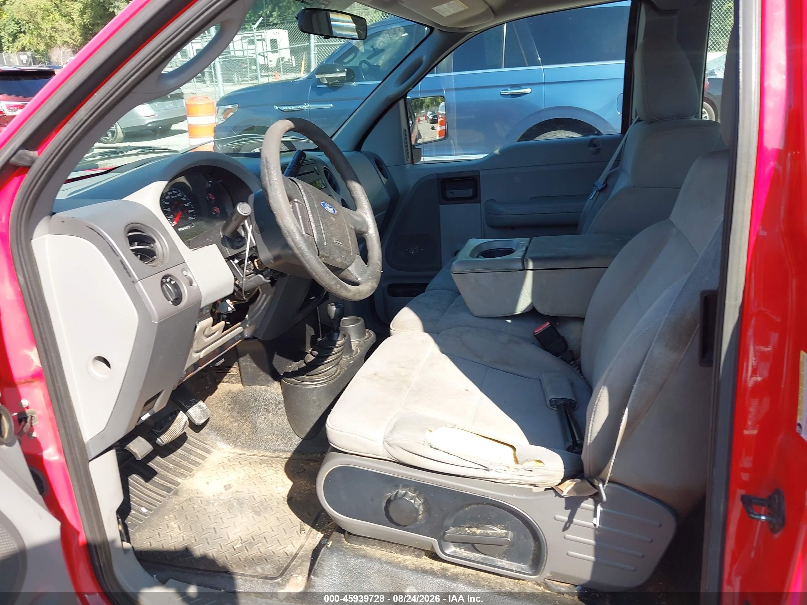 2005 Ford F-150 Stx/xl/xlt Red vin: 1FTRX14W25NB05382