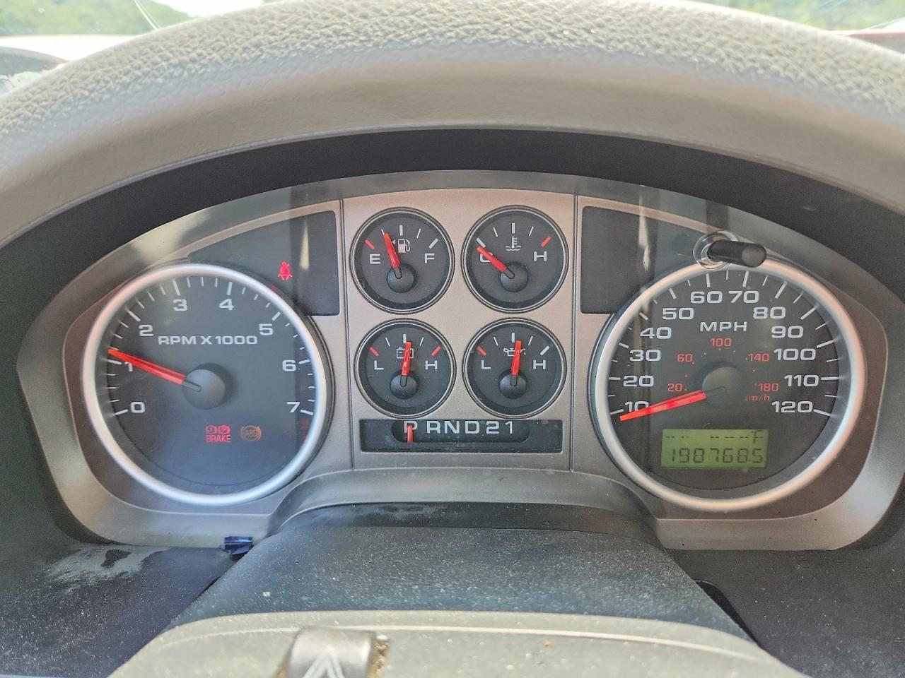 2008 Ford F150 Red vin: 1FTRX14W28FC21244