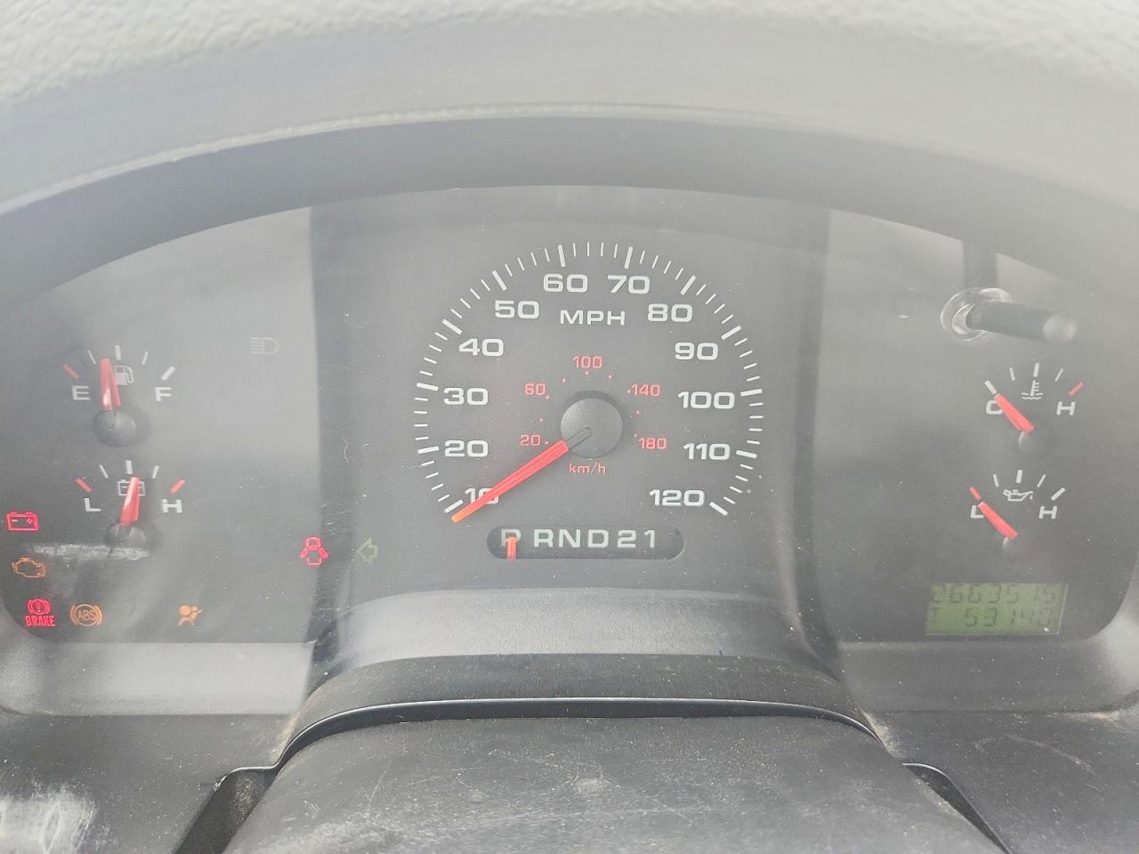 2005 Ford F150 Серебряный vin: 1FTRX14W45FA34017