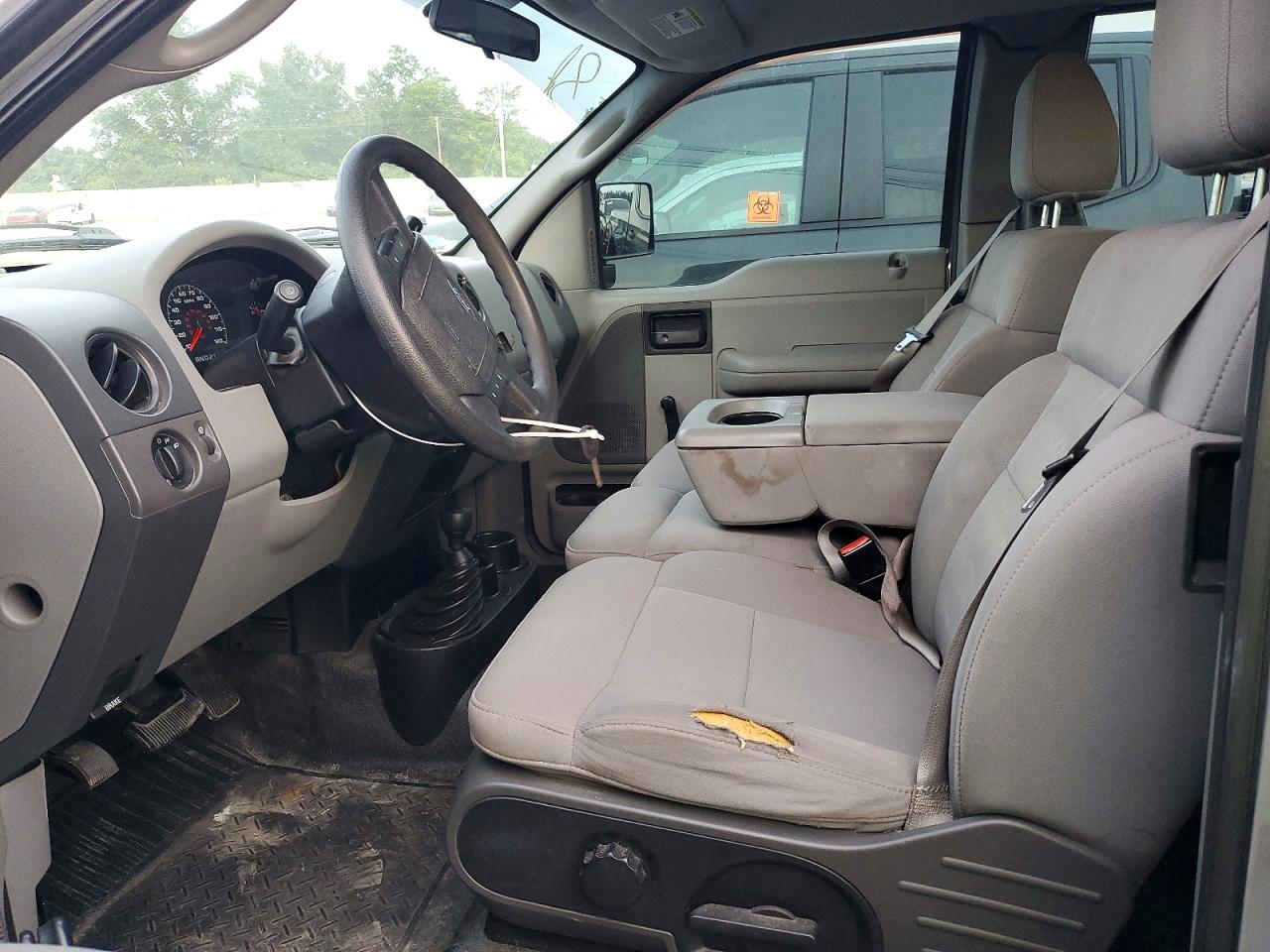 2005 Ford F150 Silver vin: 1FTRX14W45FB29757