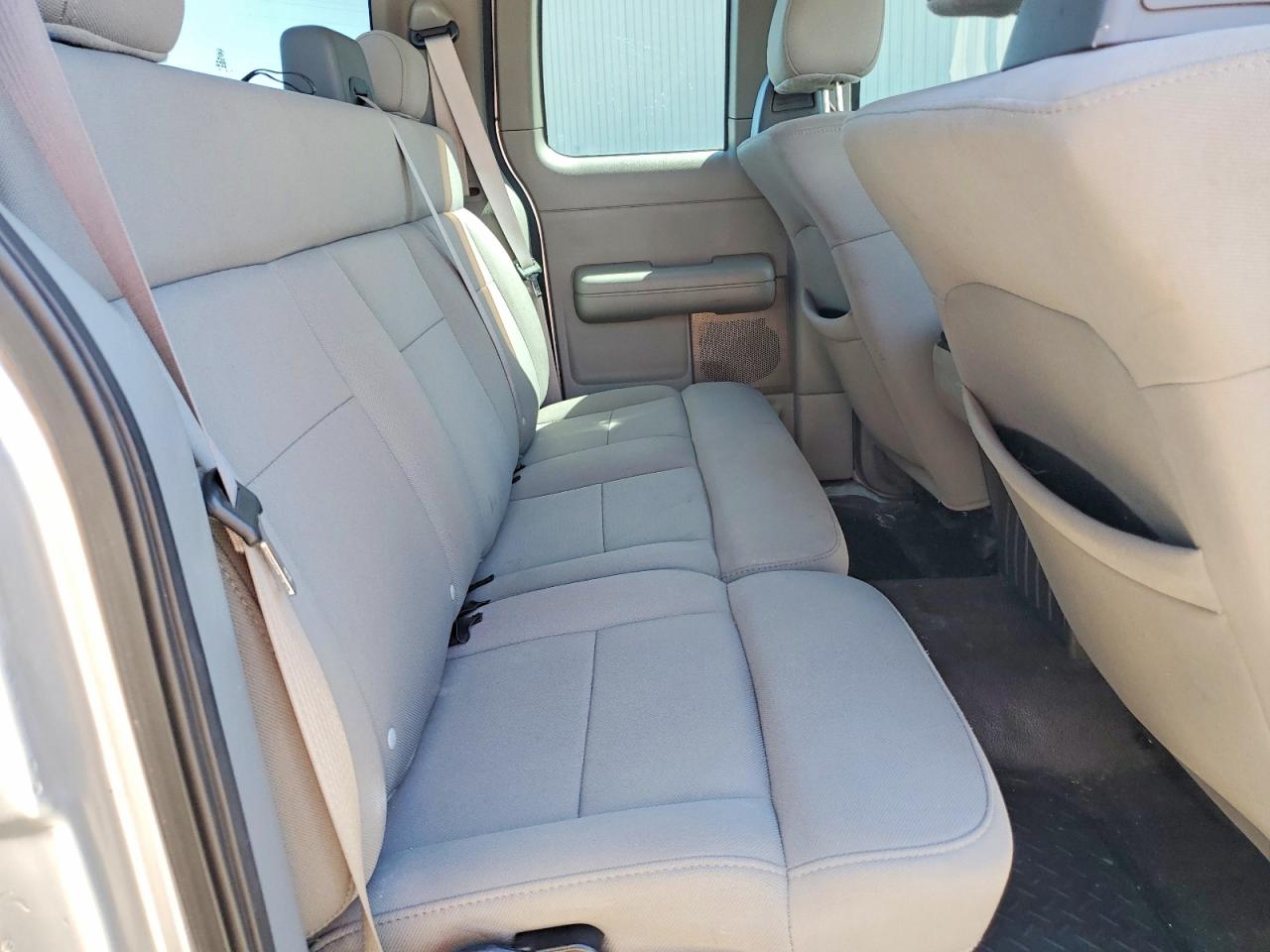 2005 Ford F150 Silver vin: 1FTRX14W45FB29757