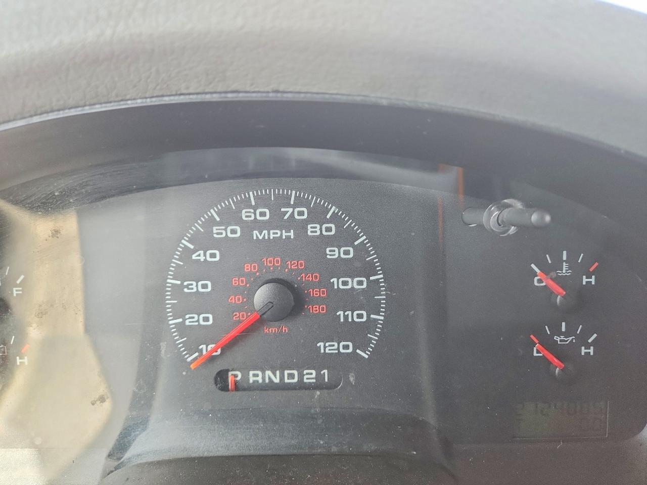 2006 Ford F150 White vin: 1FTRX14W56NB32772