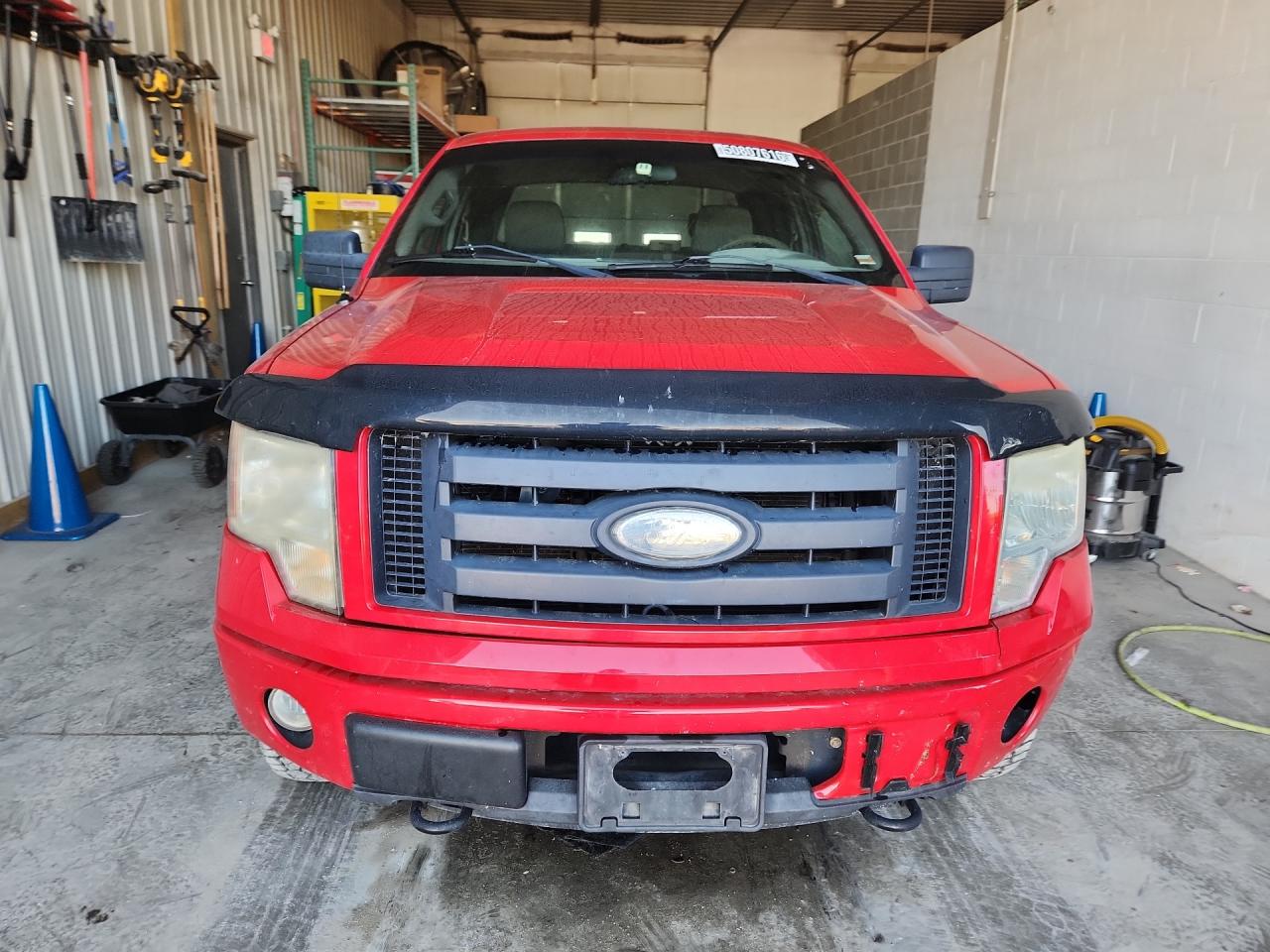 2009 Ford F150 Super Cab Red vin: 1FTRX14W59KB43678 Damage: Left Head Lamp, Faded, Repair Required