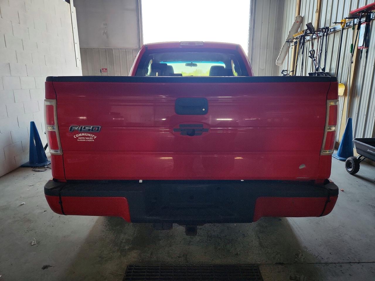 2009 Ford F150 Super Cab Red vin: 1FTRX14W59KB43678
