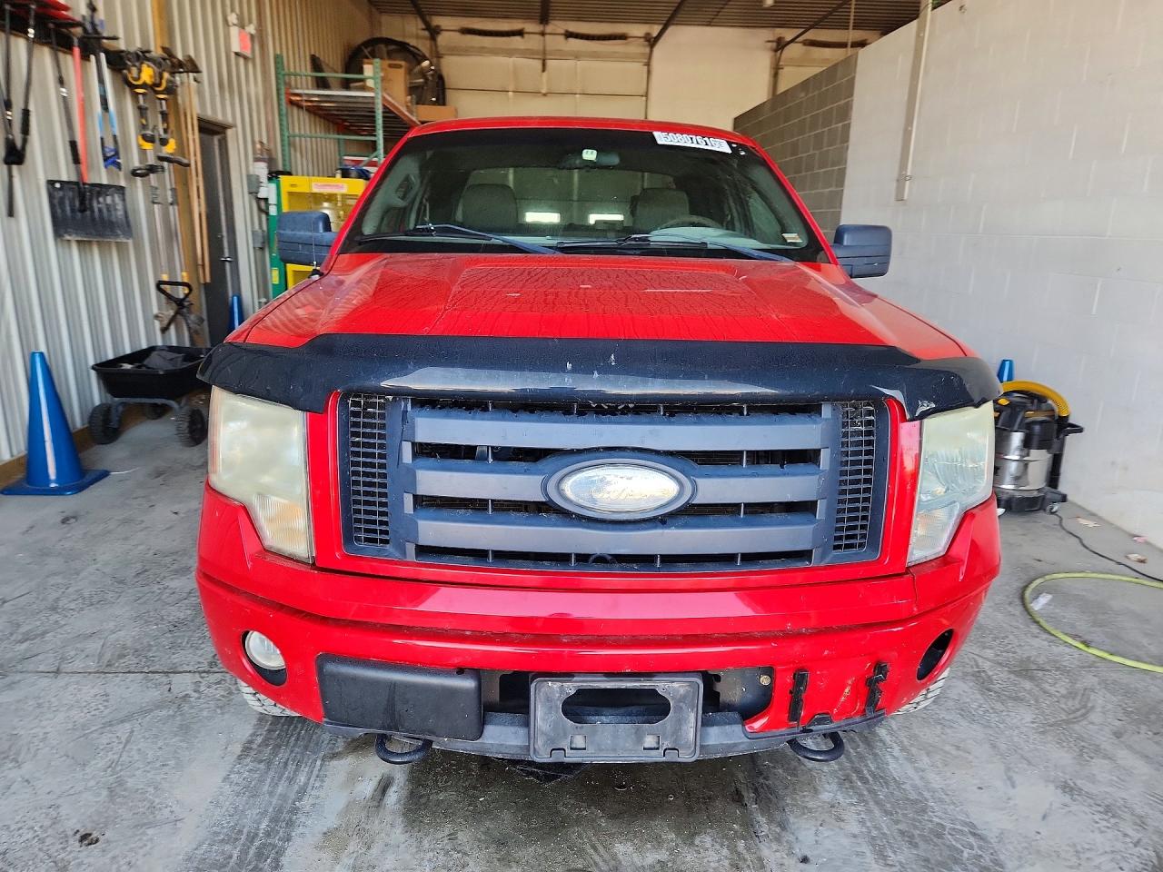 2009 Ford F150 Super Cab Red vin: 1FTRX14W59KB43678