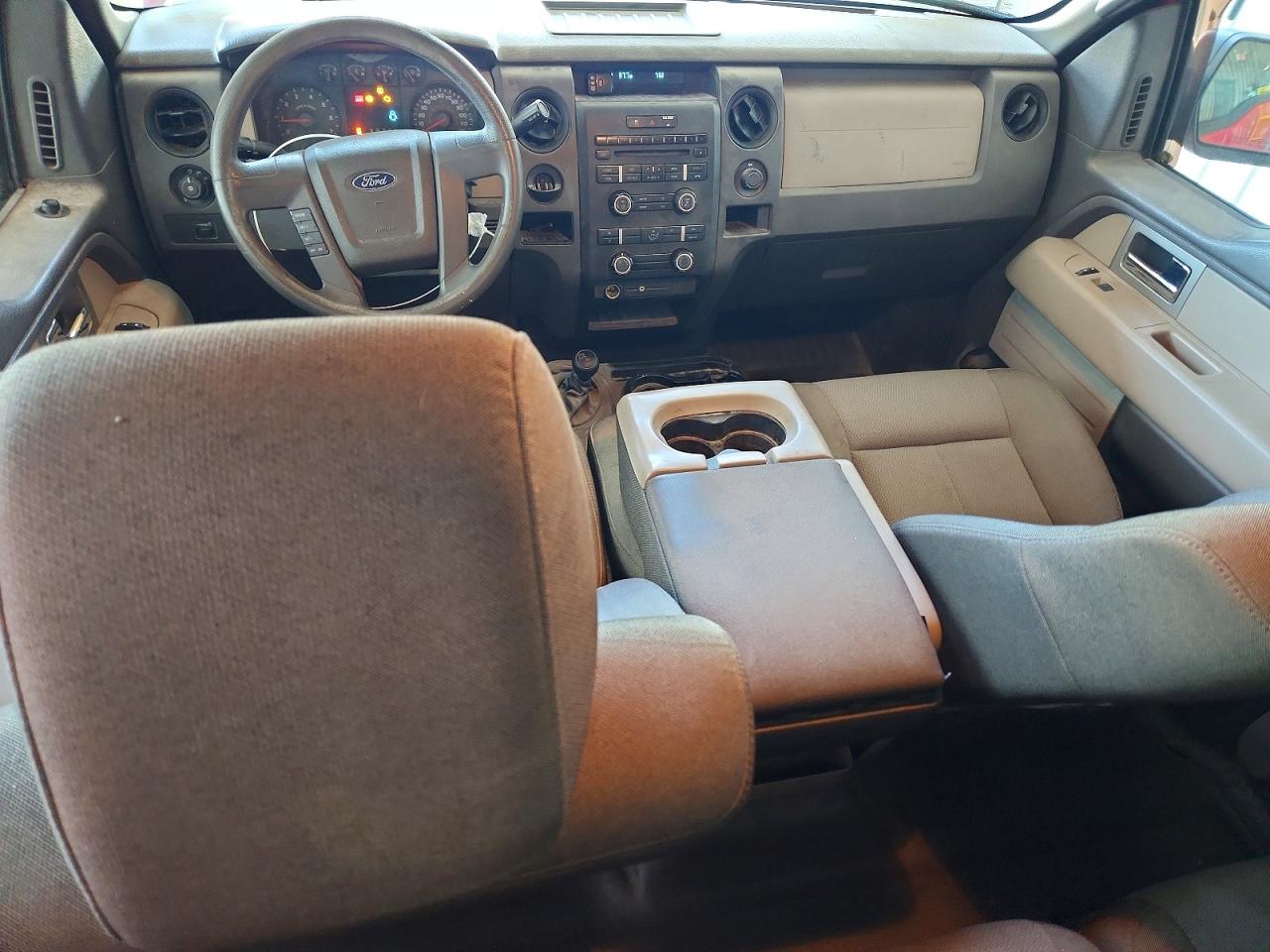 2009 Ford F150 Super Cab Red vin: 1FTRX14W59KB43678