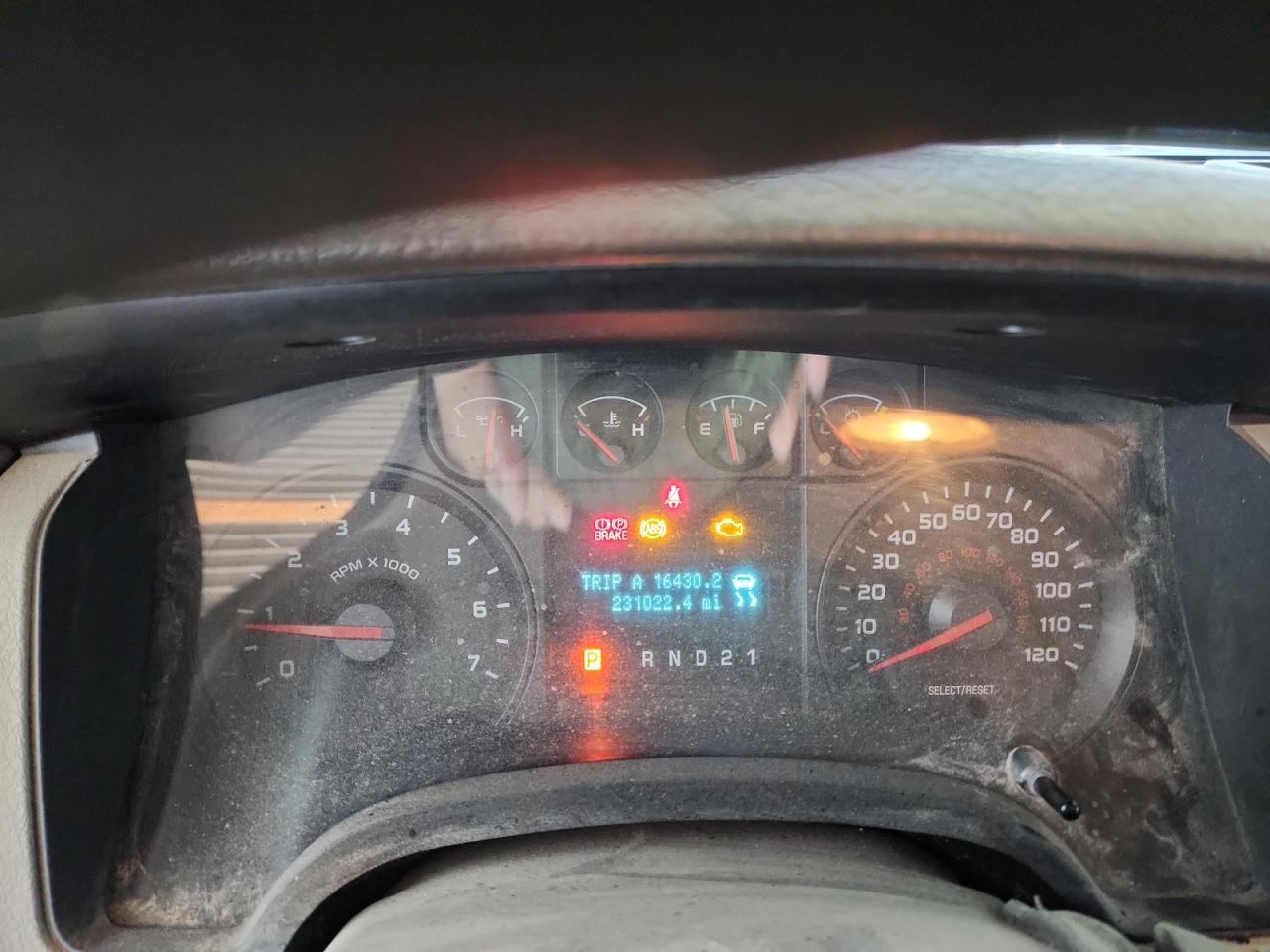 2009 Ford F150 Super Cab Red vin: 1FTRX14W59KB43678 Damage: Warning Light - Engine, On, Unacceptable