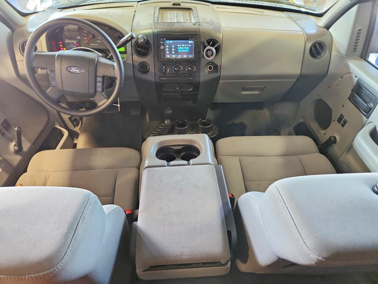 2004 Ford F150 Gray vin: 1FTRX14W64NC06861