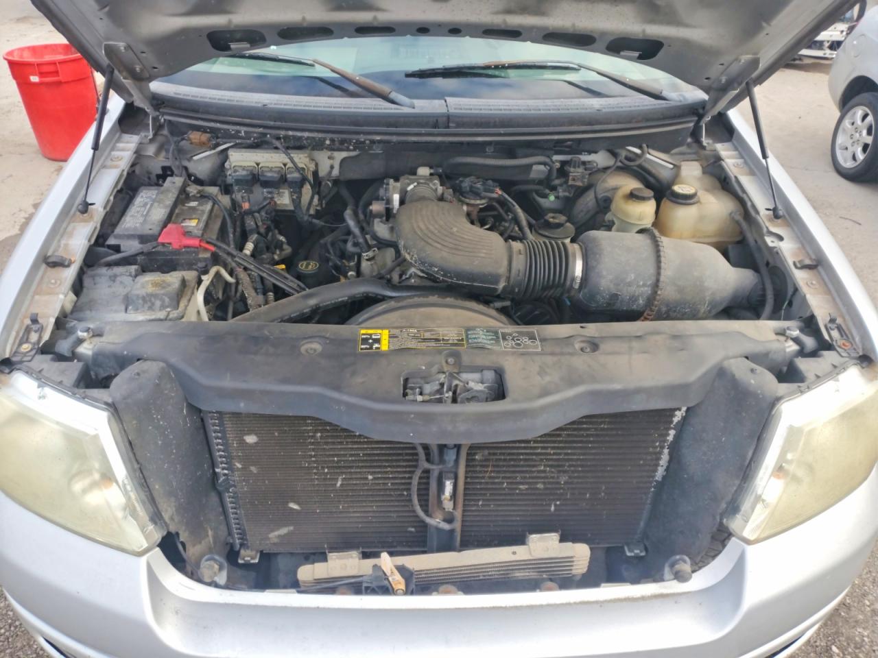 2004 Ford F150 Silver vin: 1FTRX14W64NC12952