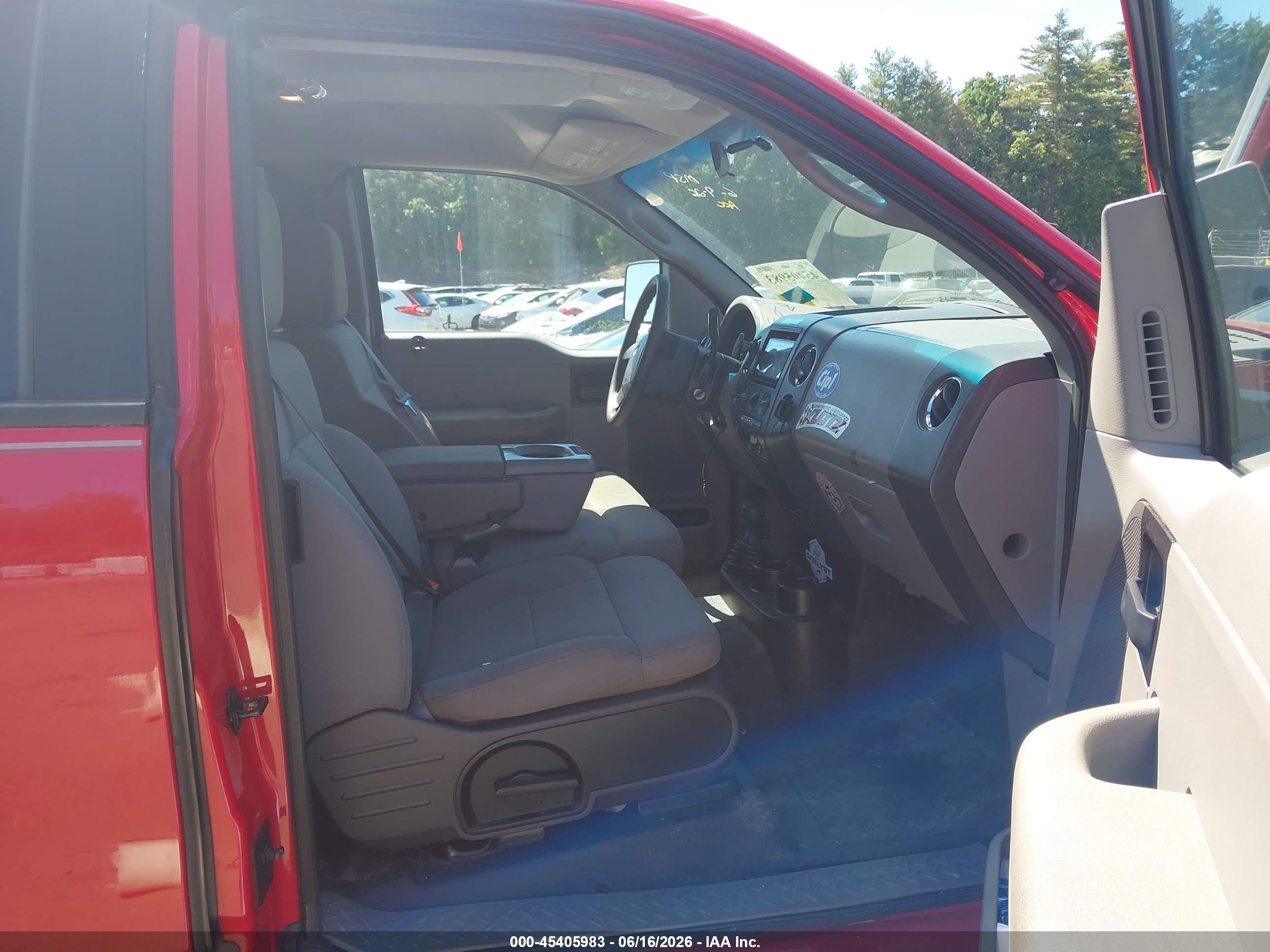 2005 Ford F-150 Stx/xl/xlt Красный vin: 1FTRX14W65NB77248