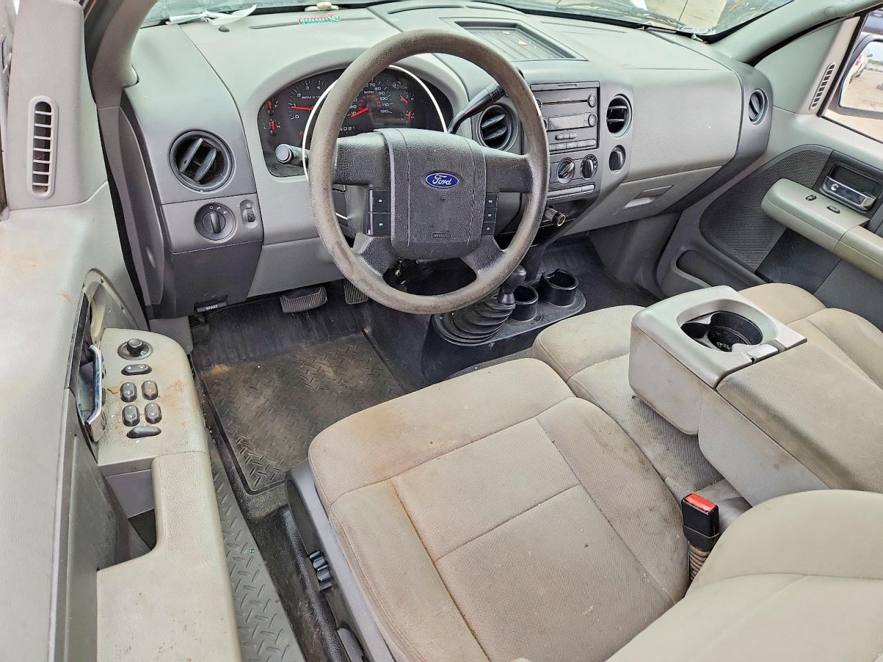 2008 Ford F150 White vin: 1FTRX14W68KD28255