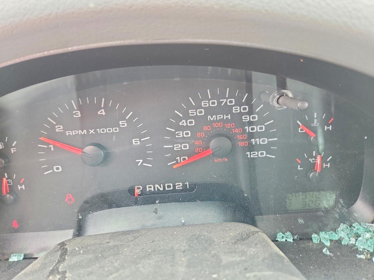 2008 Ford F150 White vin: 1FTRX14W68KD28255