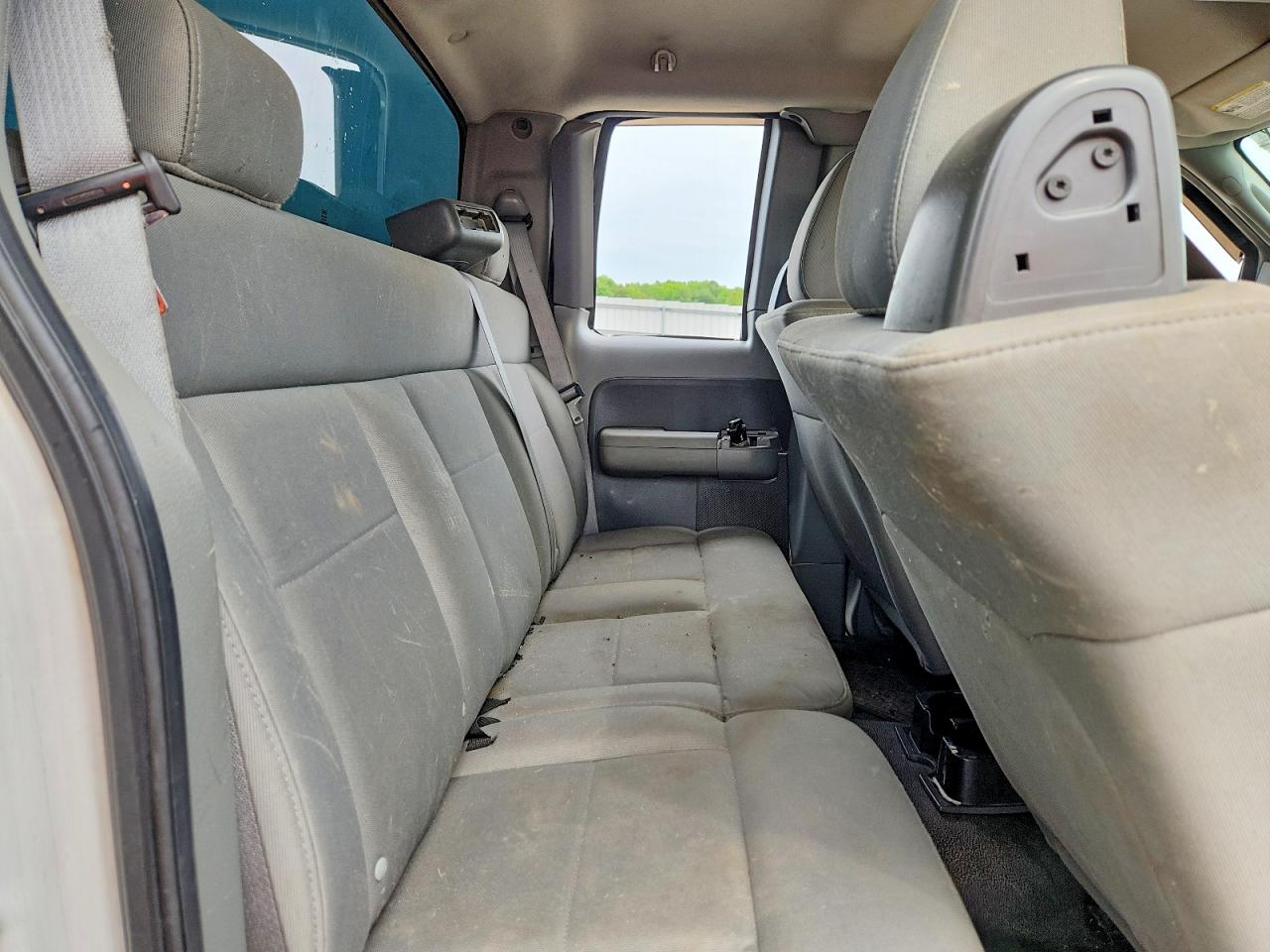 2008 Ford F150 White vin: 1FTRX14W68KD28255