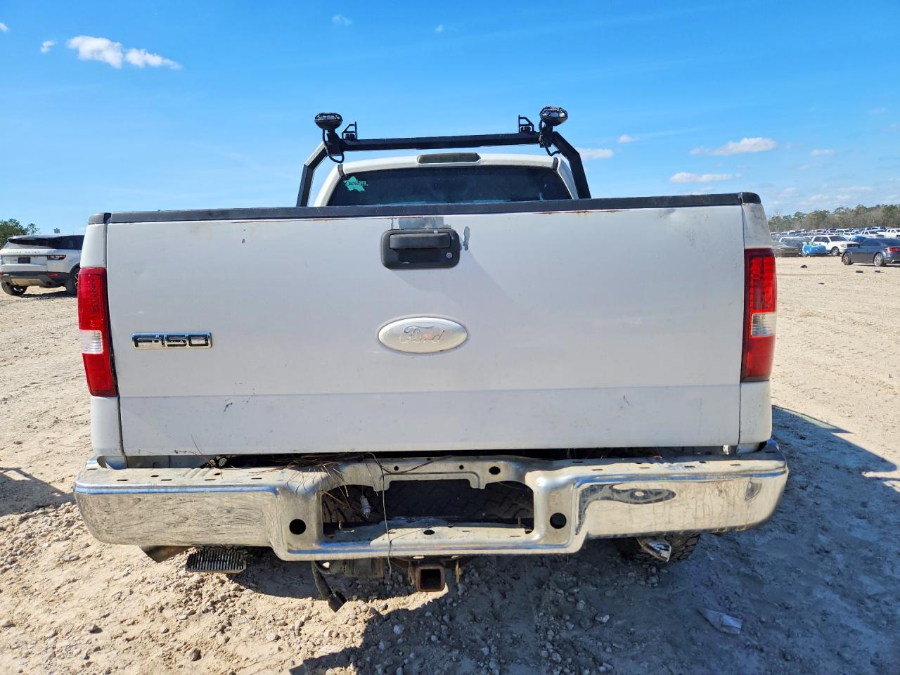 2007 Ford F150 White vin: 1FTRX14W77KC18099