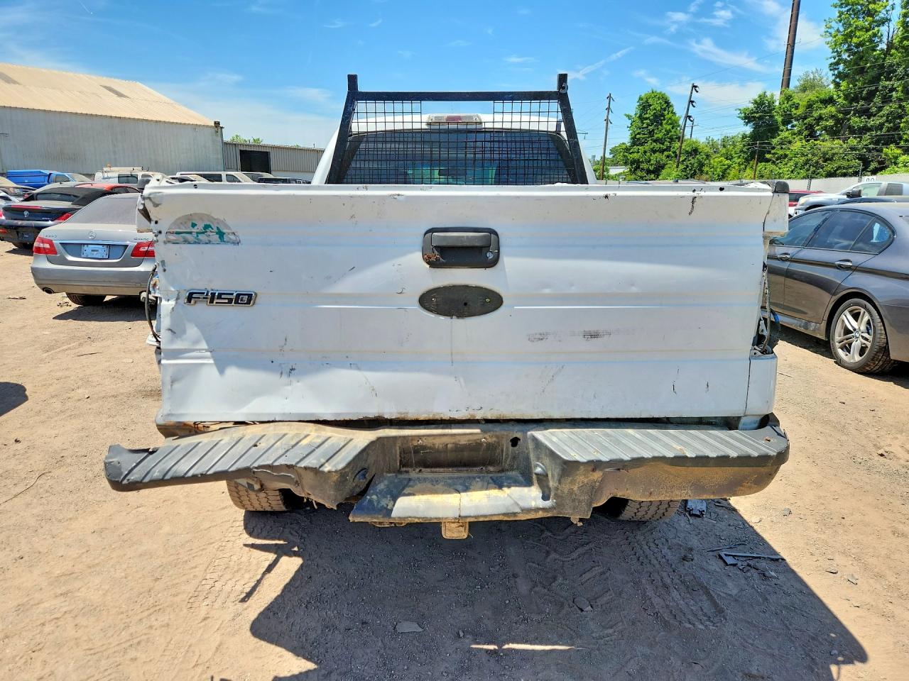2009 Ford F150 Super Cab White vin: 1FTRX14W79FA02152