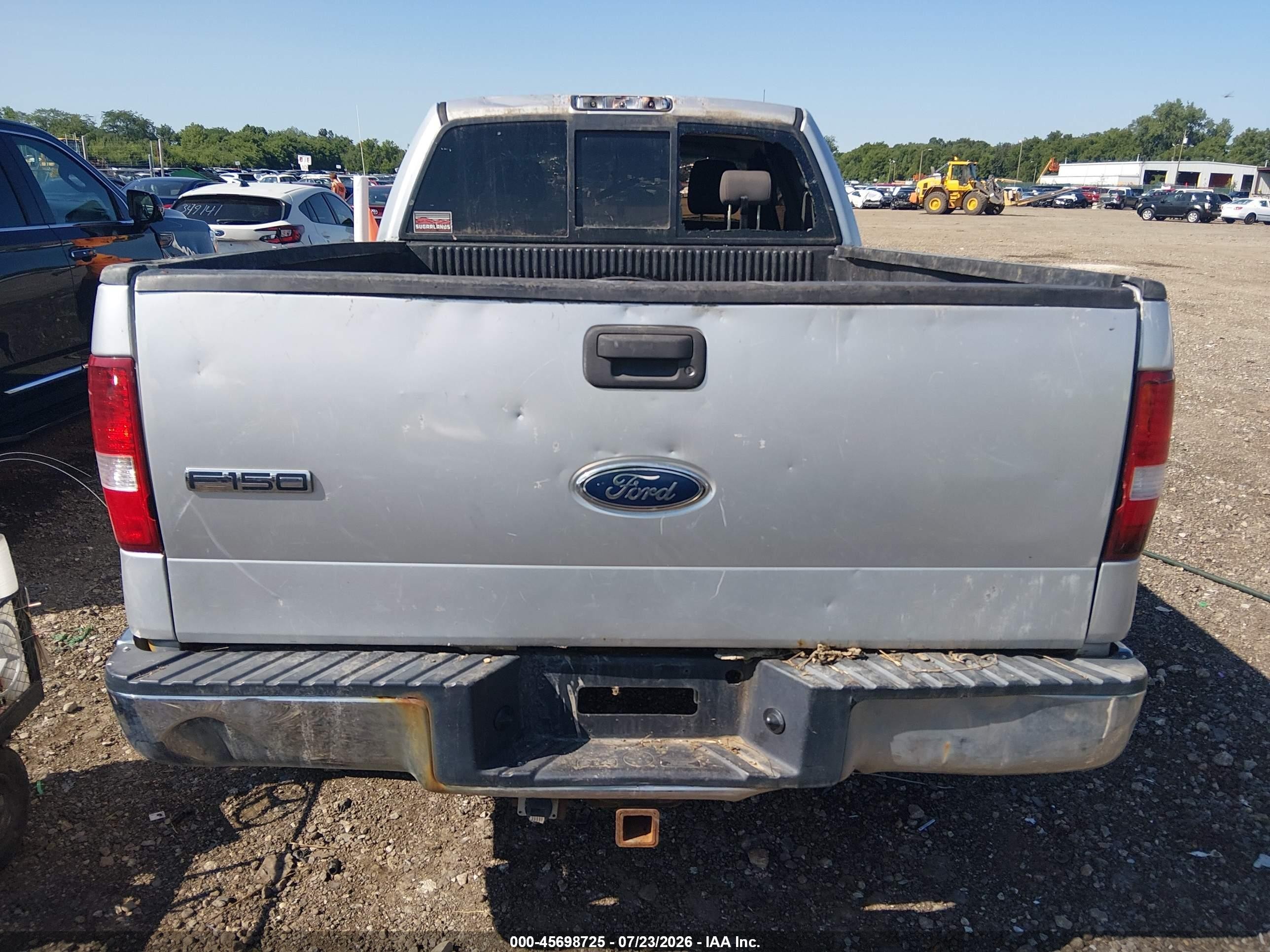 2004 Ford F-150 Stx/xl/xlt Серебряный vin: 1FTRX14W84FA17428