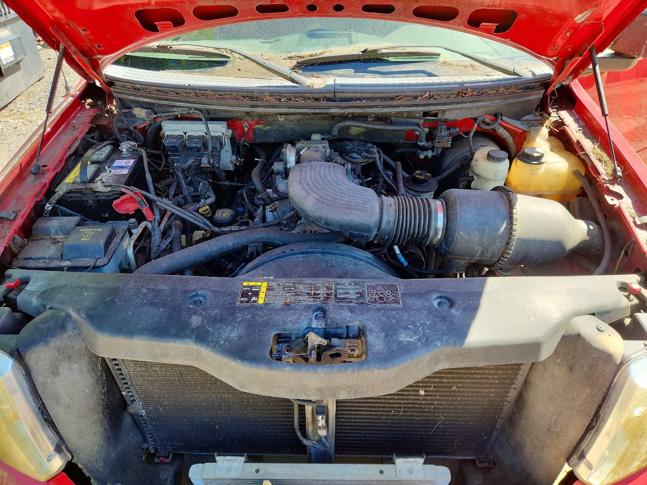 2004 Ford F150 Red vin: 1FTRX14W84NC60307