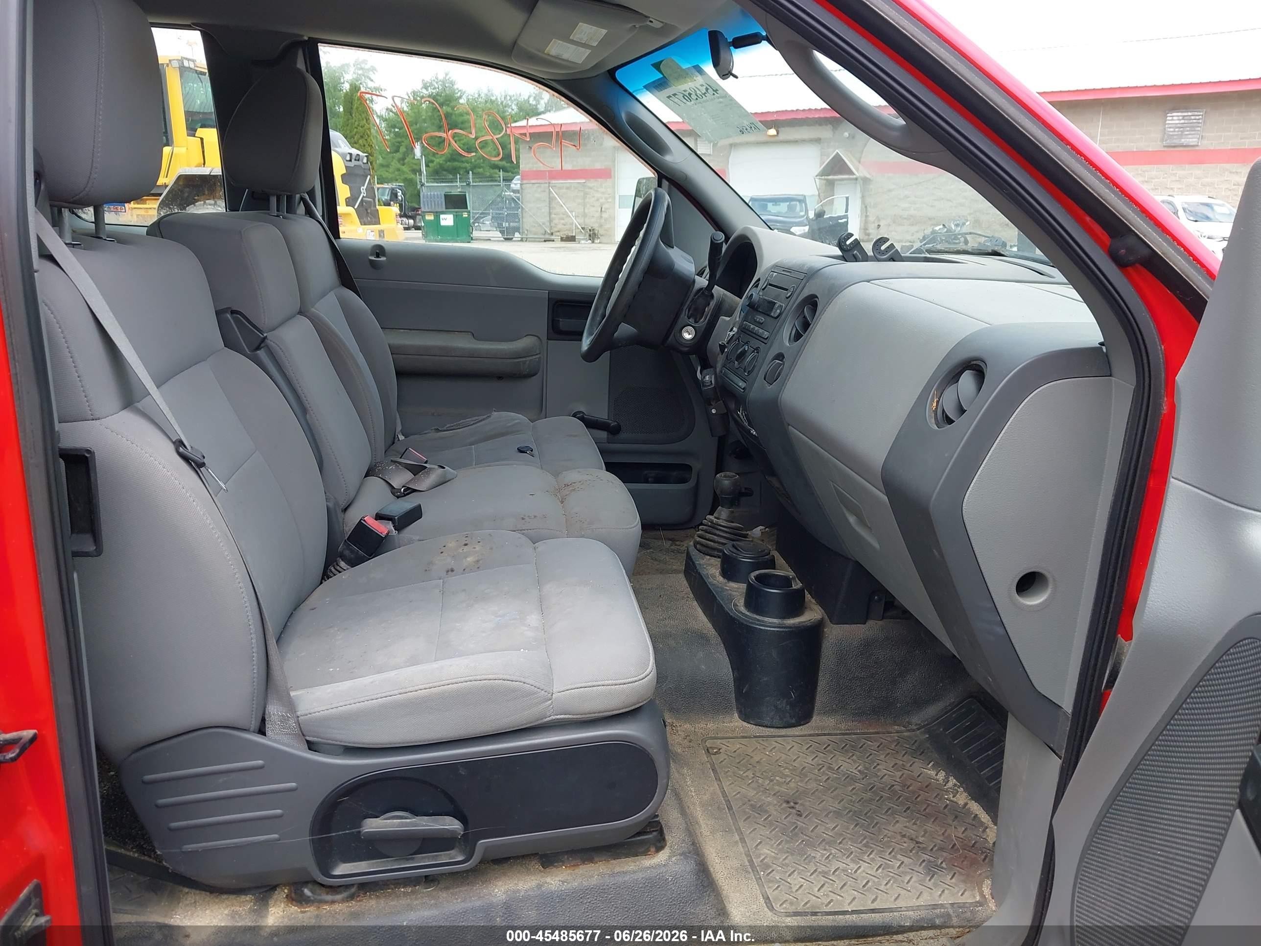 2005 Ford F-150 Stx/xl/xlt Red vin: 1FTRX14W85FA23912