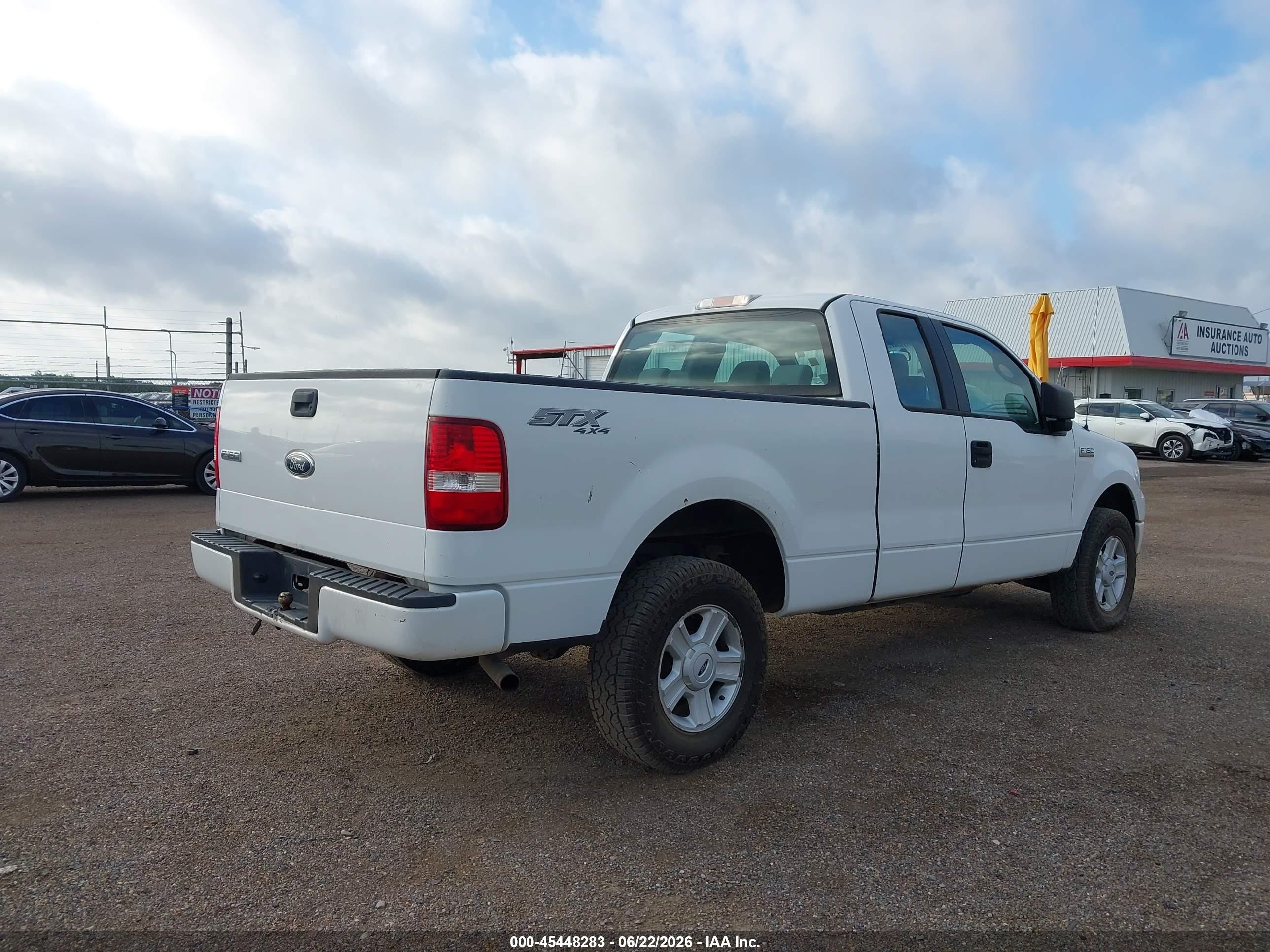 2005 Ford F-150 Stx/xl/xlt White vin: 1FTRX14W85FB19796