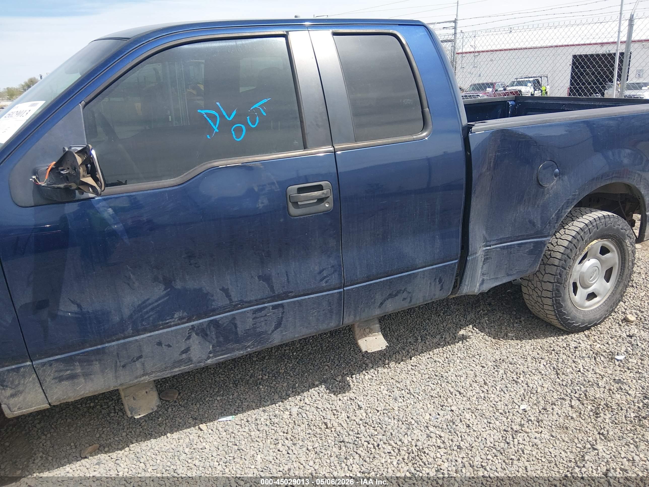 2008 Ford F-150 Xlt Dark Blue vin: 1FTRX14W88FA86710