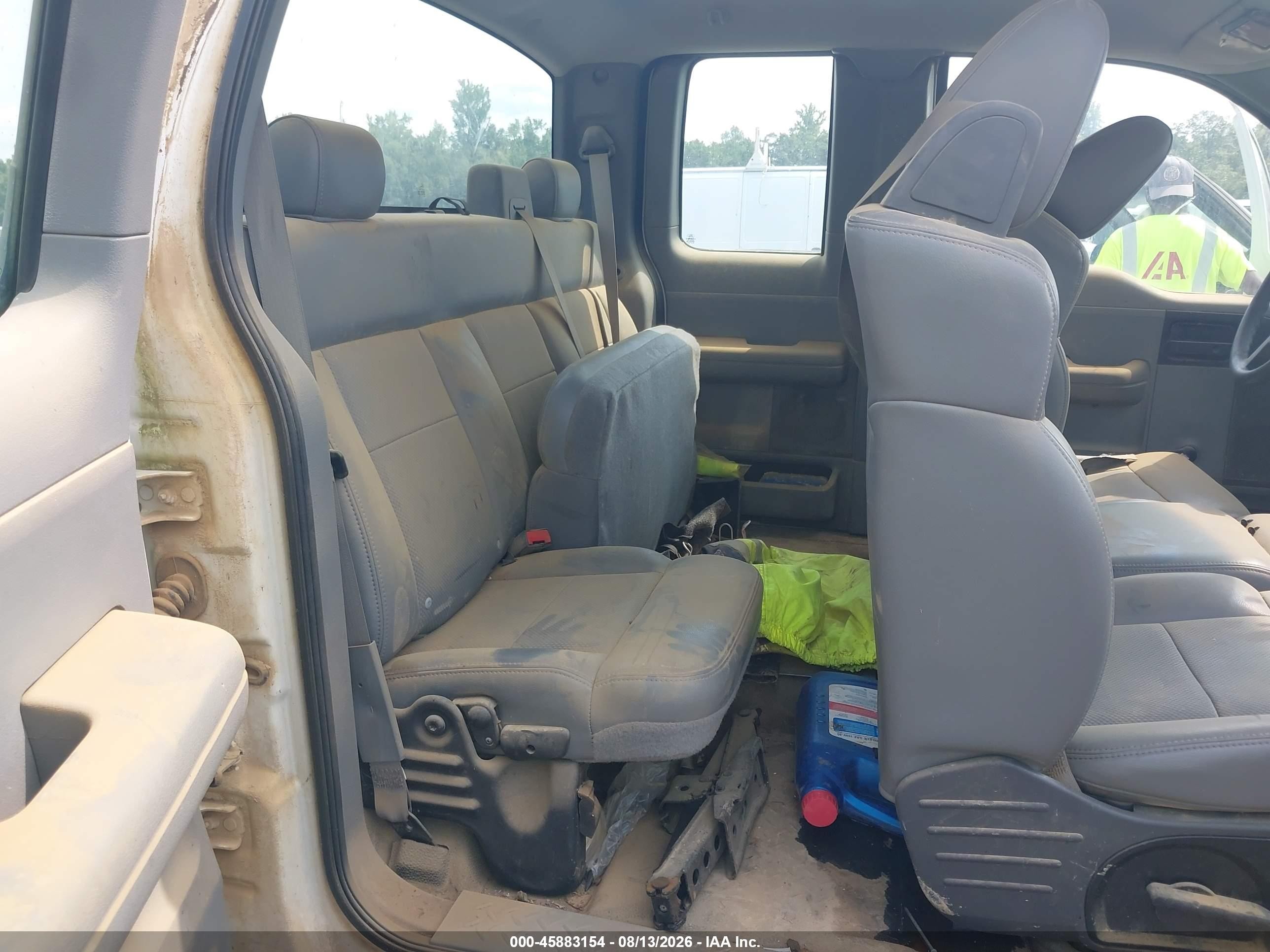 2005 Ford F-150 Stx/xl/xlt White vin: 1FTRX14W95NA66970