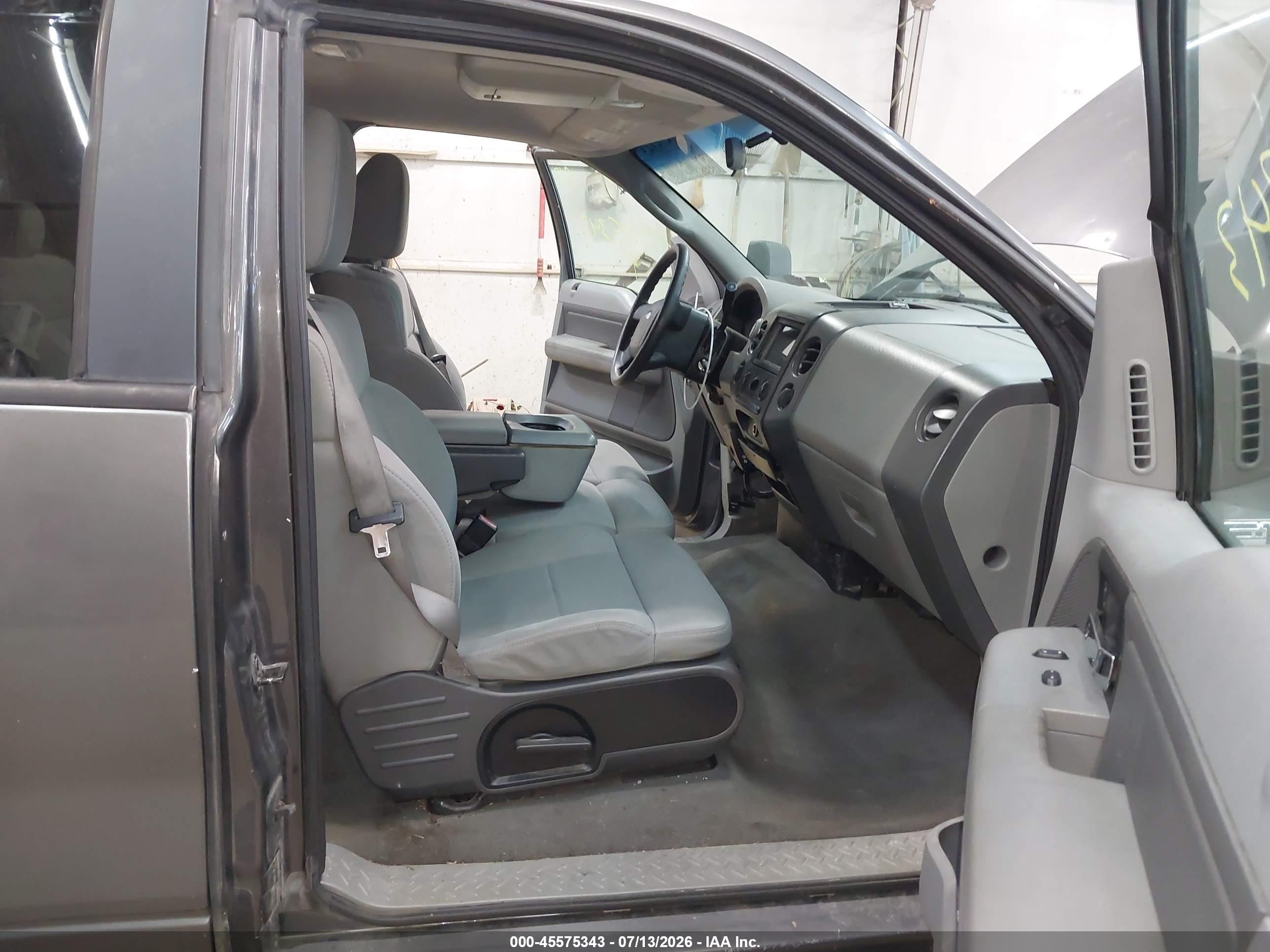 2007 Ford F-150   Gray vin: 1FTRX14W97NA55910