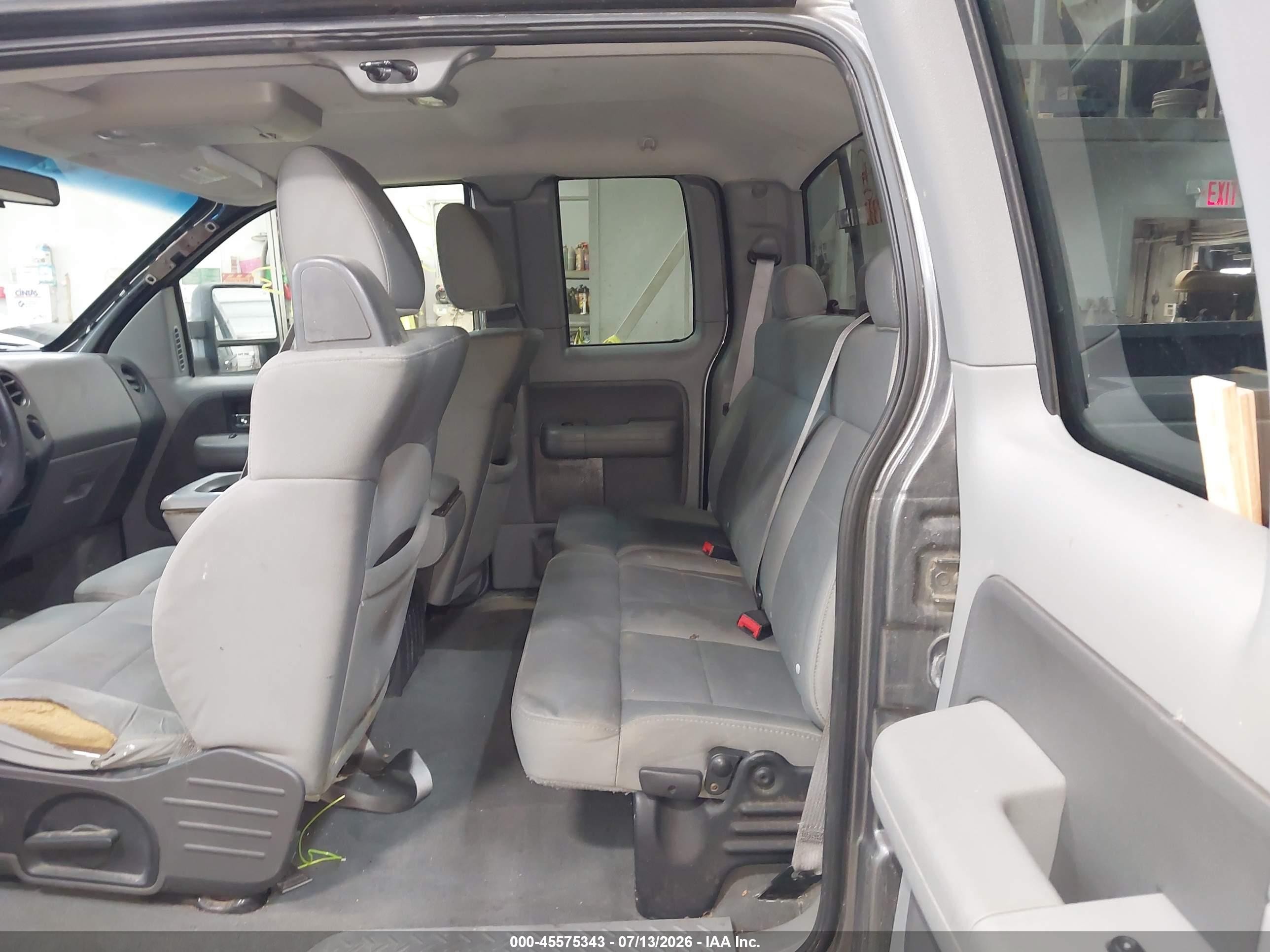 2007 Ford F-150   Gray vin: 1FTRX14W97NA55910