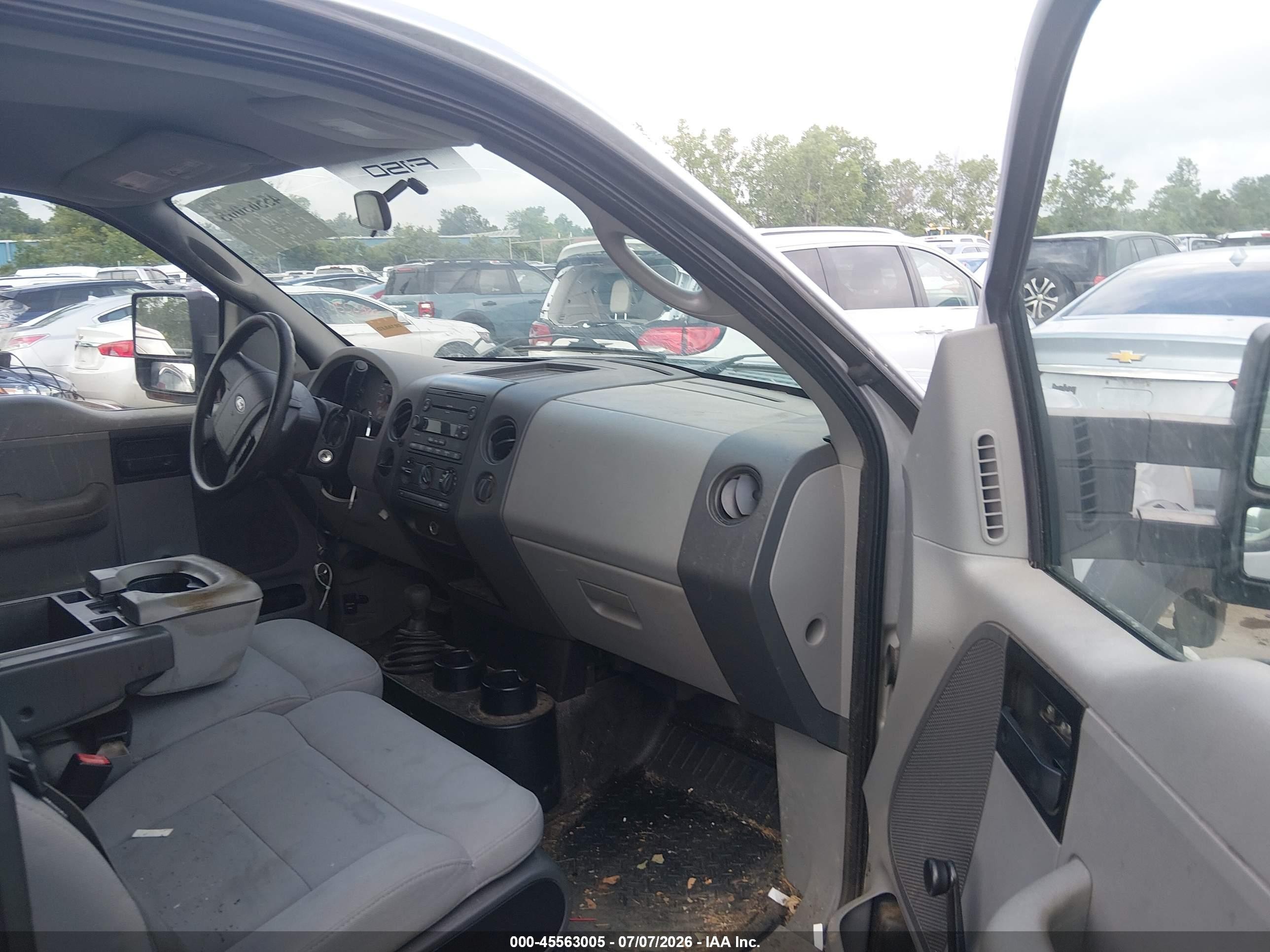 2005 Ford F-150 Stx/xl/xlt Silver vin: 1FTRX14WX5FA92861