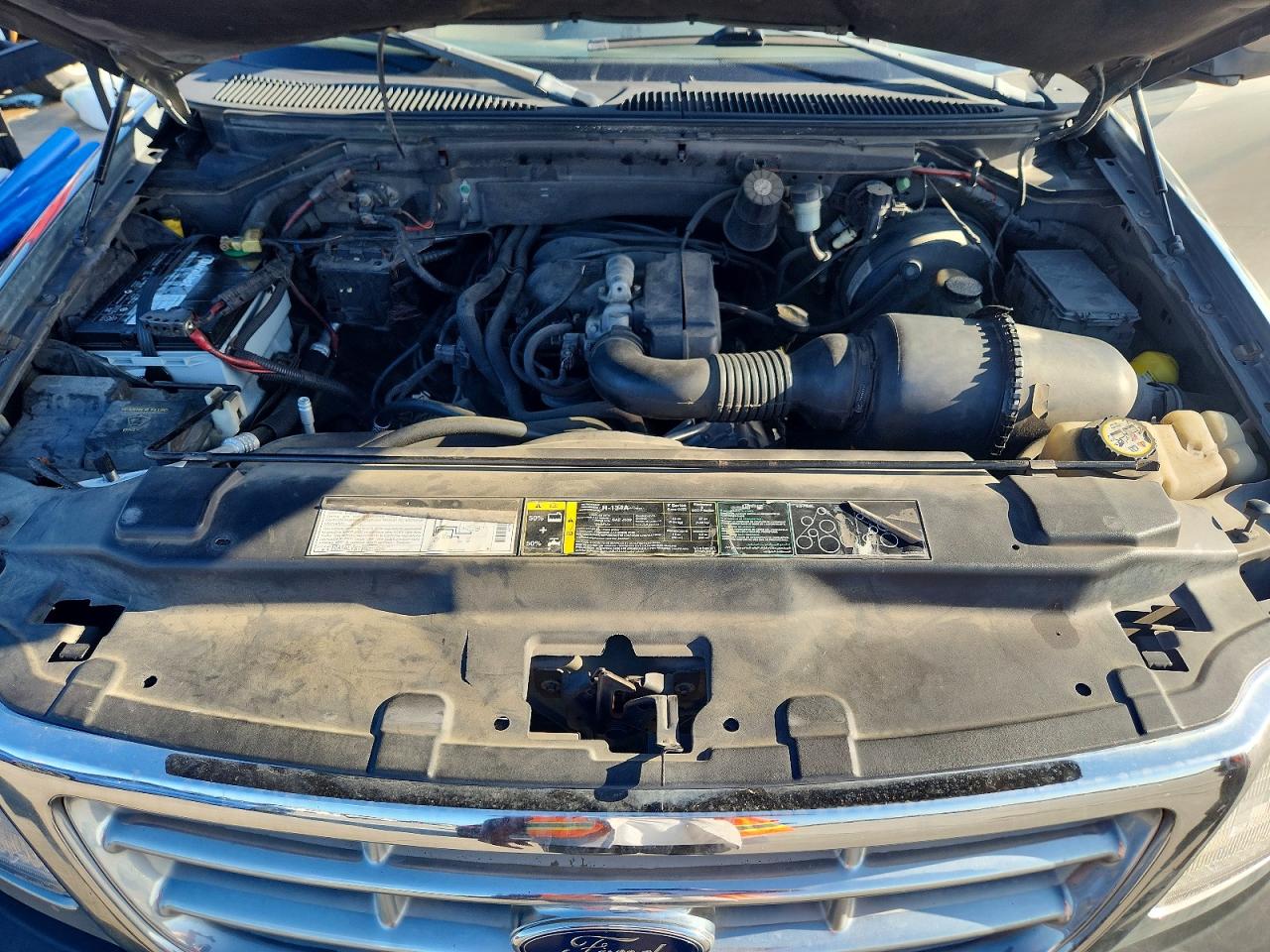 2002 Ford F150 Gray vin: 1FTRX17202NC07249