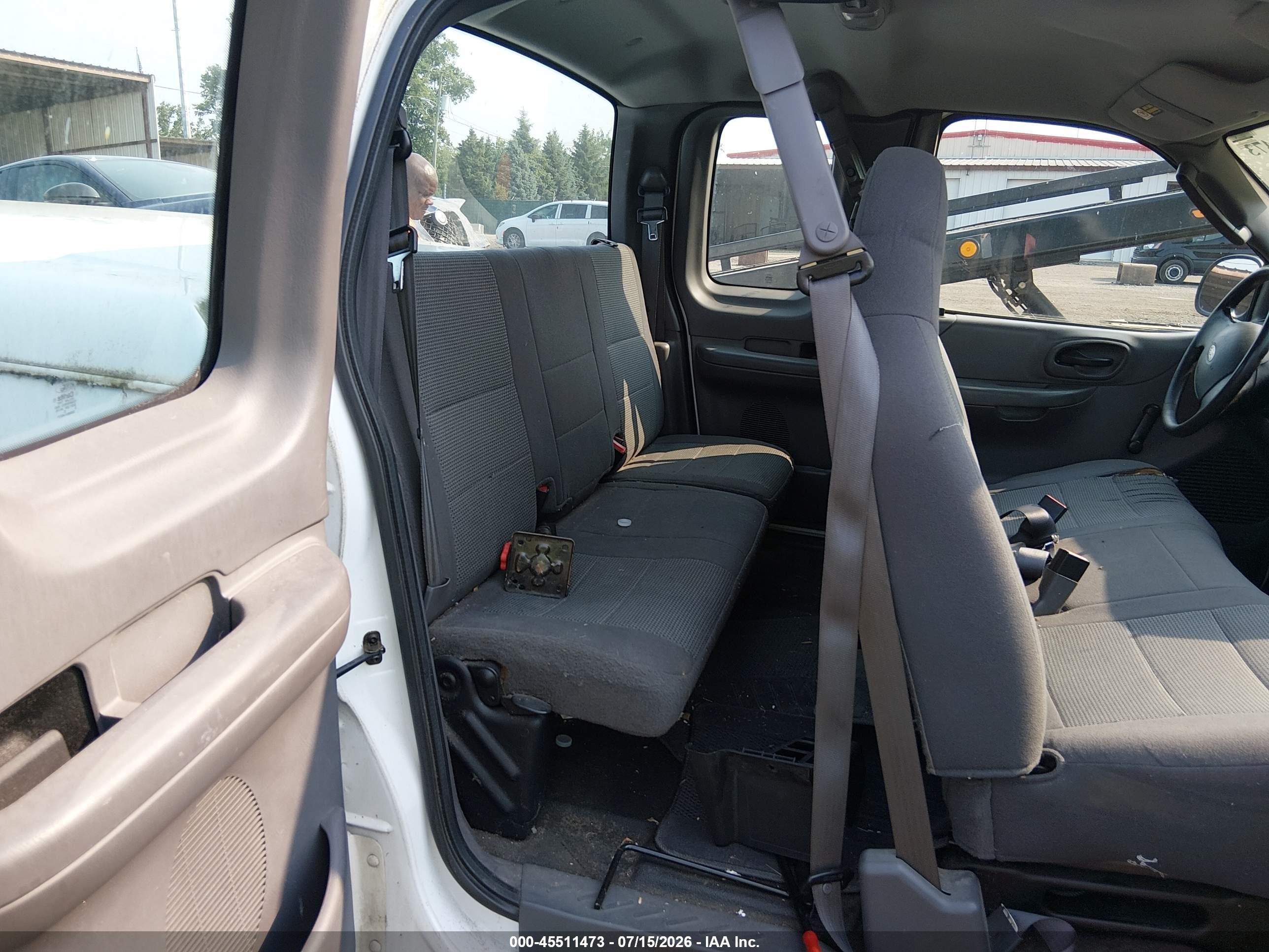 2003 Ford F-150 Xl/xlt White vin: 1FTRX17223NB96126