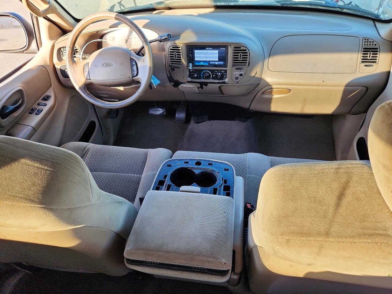 2002 Ford F150 Tan vin: 1FTRX17242NA85205