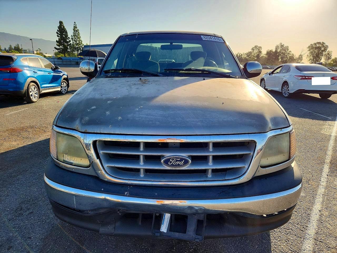 2002 Ford F150 Tan vin: 1FTRX17242NA85205